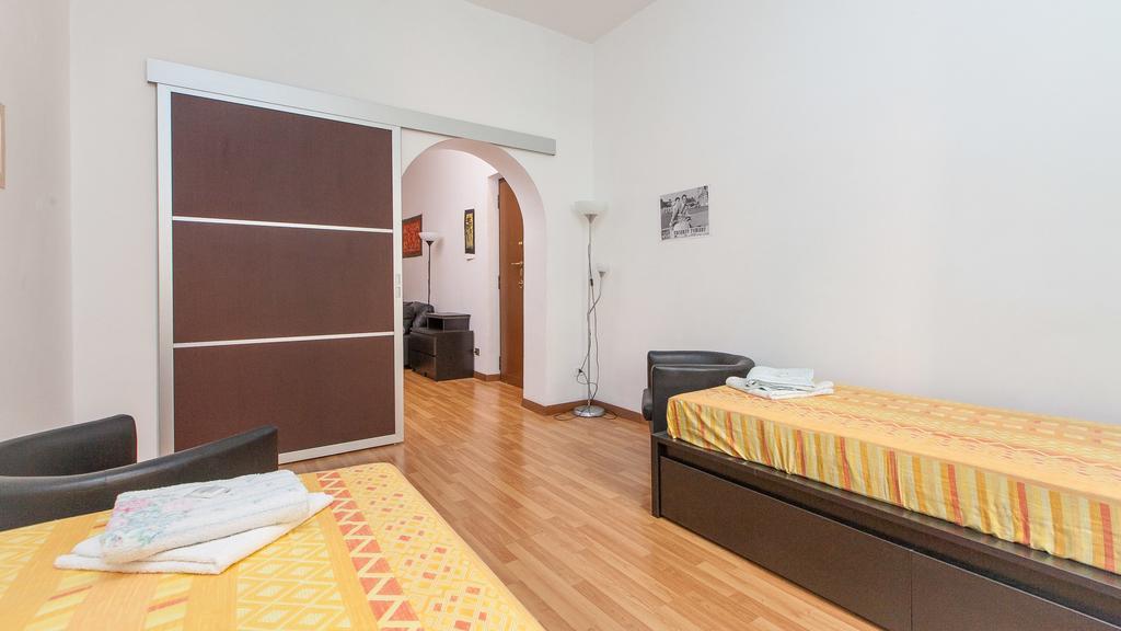 Rental In Rome Santini Apartment Rum bild